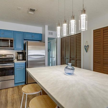 Breezy Cape Canaveral Townhome About 1 Mi To Beach! 외부 사진